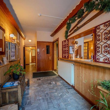 Hotel Du Centre ヴァロワール エクステリア 写真