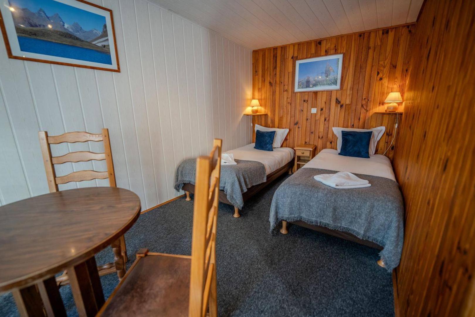 Hotel Du Centre ヴァロワール エクステリア 写真