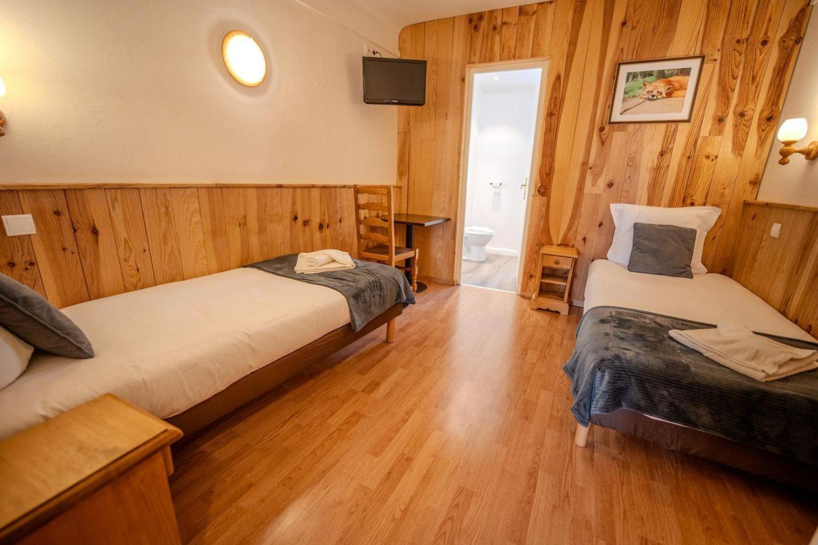 Hotel Du Centre ヴァロワール エクステリア 写真