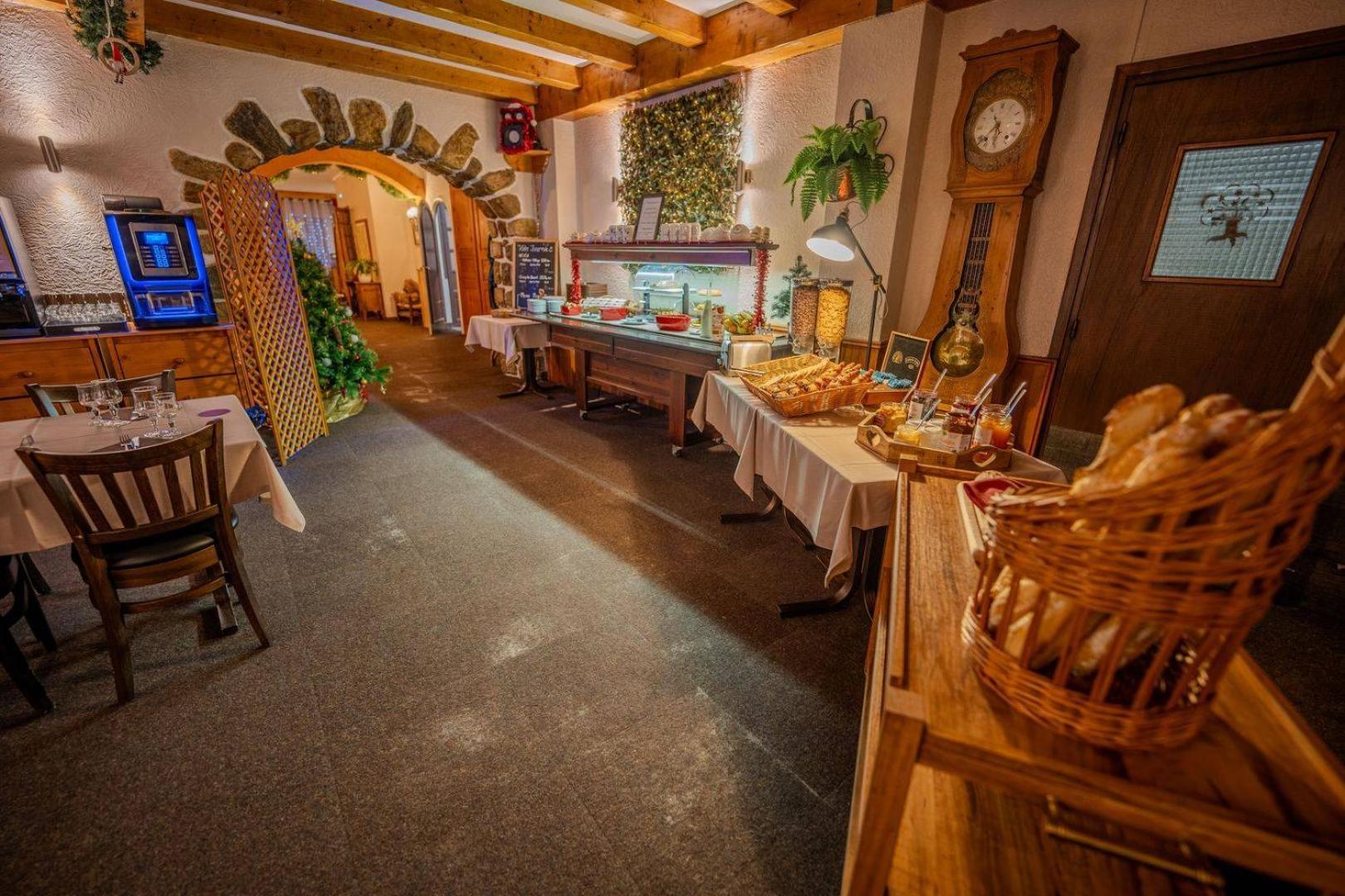 Hotel Du Centre ヴァロワール エクステリア 写真