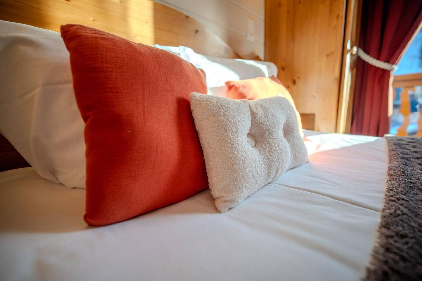 Hotel Du Centre ヴァロワール エクステリア 写真