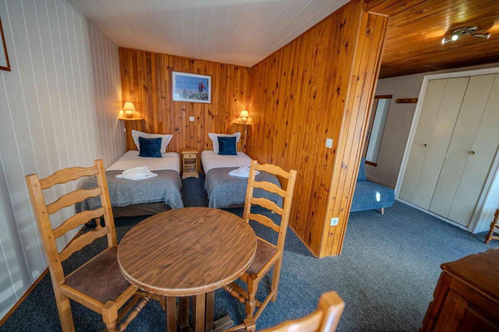 Hotel Du Centre ヴァロワール エクステリア 写真
